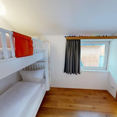 Arlberg Apartment *